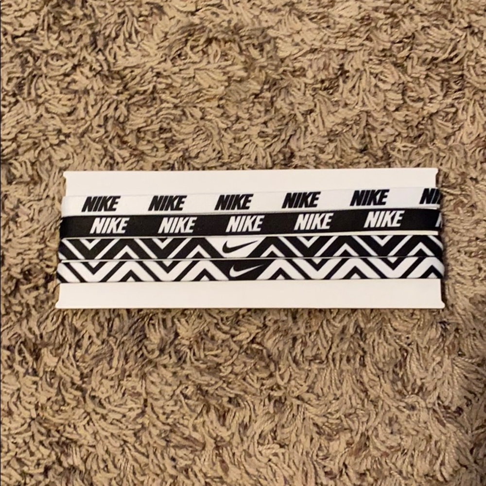 4 Nike head bands